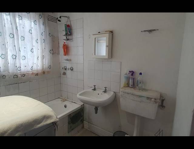 2 BEDROOM HOUSE FOR SALE IN LOTUS RIVER